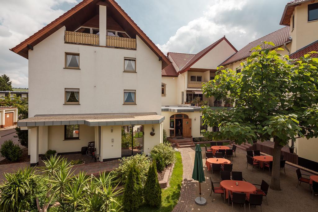 Hotel Pfaffenhofen Schwabenheim an der Selz Kültér fotó