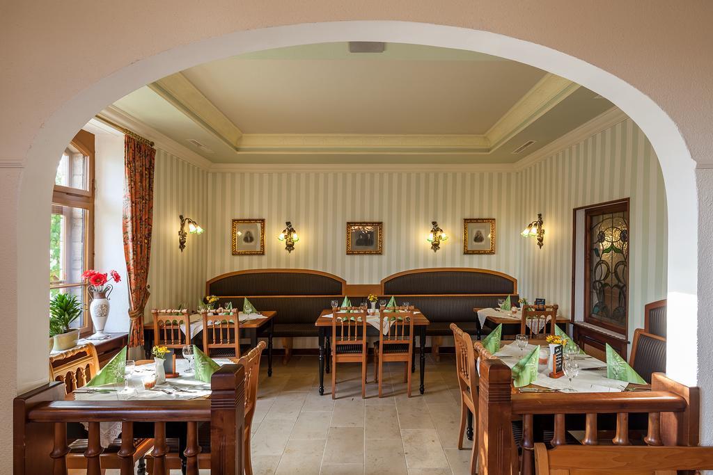 Hotel Pfaffenhofen Schwabenheim an der Selz Kültér fotó